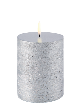 LED Pillar Candle (=7,8cm) von Uyuni Lighting in MetallicSilver