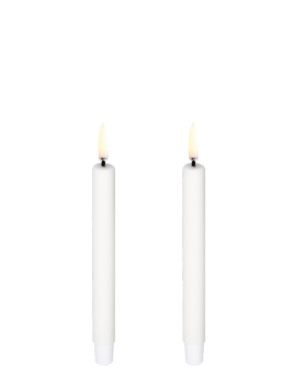 LED Mini Taper Candle (Ø=1,3cm) von Uyuni Lighting in NordicWhite