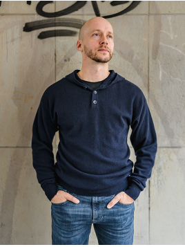 Pullover (Men) Grenadier von Apoil Cashmere in Navy