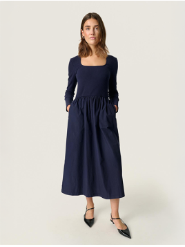 Kleid SLSimone von Soaked in Luxury in NightSky