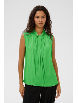 SLNadeya Miria Top (30409122-166339) in Vibrant Green von Soaked Luxury